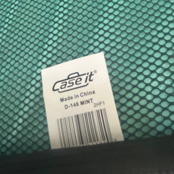 Case it Binder. NWOT - Picture 8 of 16